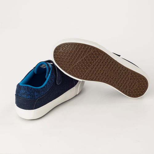 Zapatilla azul