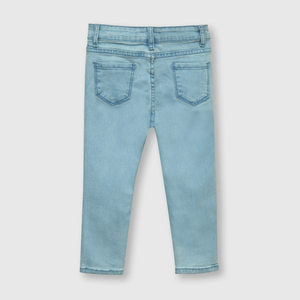 Jeans de bebe niña con bordado azul