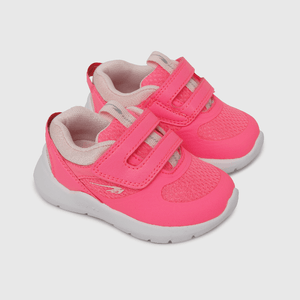 Zapatilla deportiva de niña caña baja rosado