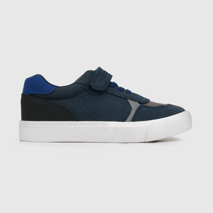 Zapatilla urbana de niño velcro elástico azul