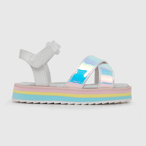 Sandalia de niña abierta con suela rayada multicolor rosado
