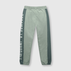 Pantalón de niño verde