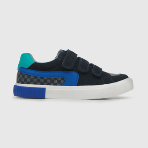 Zapatilla de niño urbana estampada azul / blue