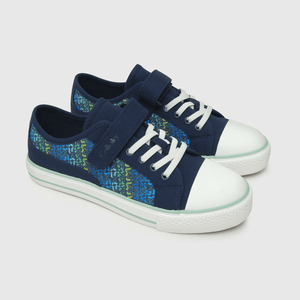Zapatilla de niño urbana estampada azul / blue