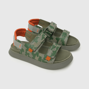 Sandalia verde musgo