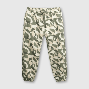 Pantalón buzo camuflado avena avena