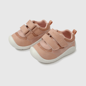 Zapatilla Colección Niña dark pink