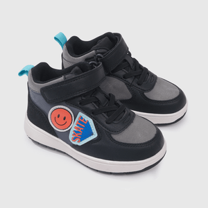Zapatilla Día del niño Niño negro