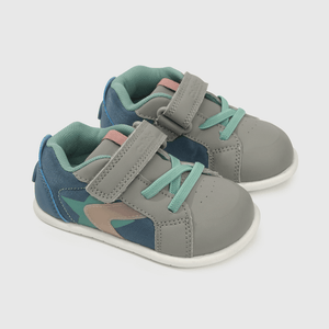 Zapatilla urbana Lifestyle Niño gris
