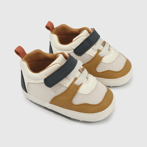 Zapatilla urbana Lifestyle Niño multicolor