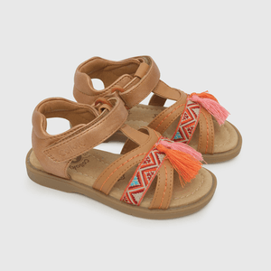 Sandalia de niña étnica camel
