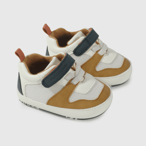 Zapatilla Colección Niño multicolor