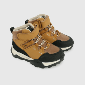 Botin Outdoor Boy café