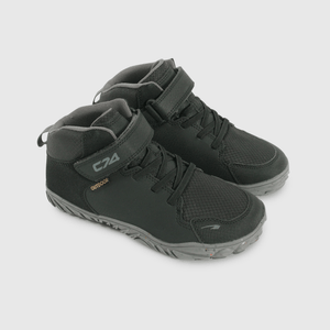 Botin Outdoor Boy negro